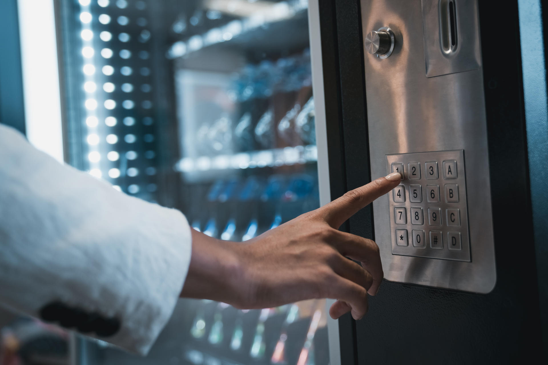 Digital solutions for vending machines