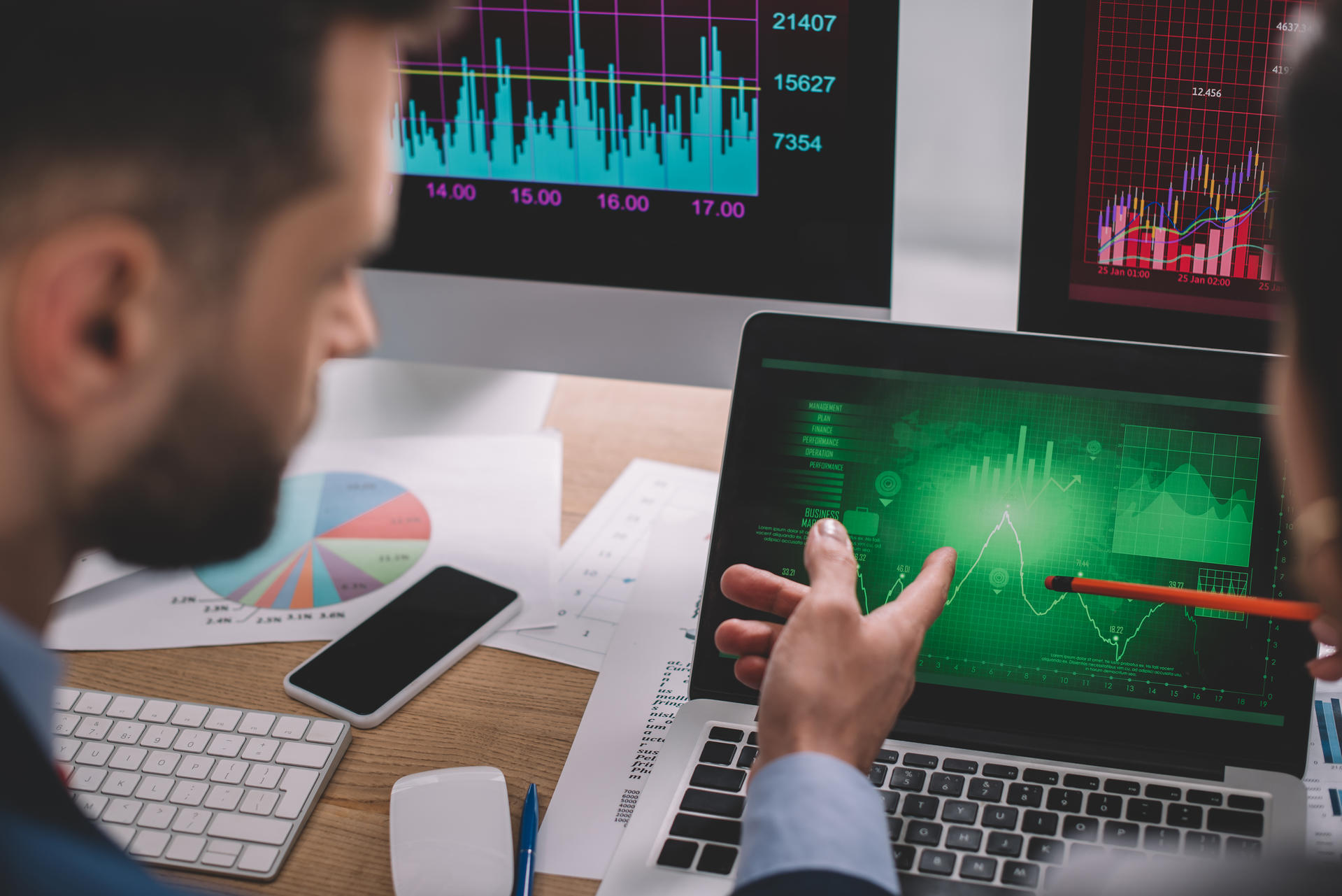 Smart IIoT devices for connected industry